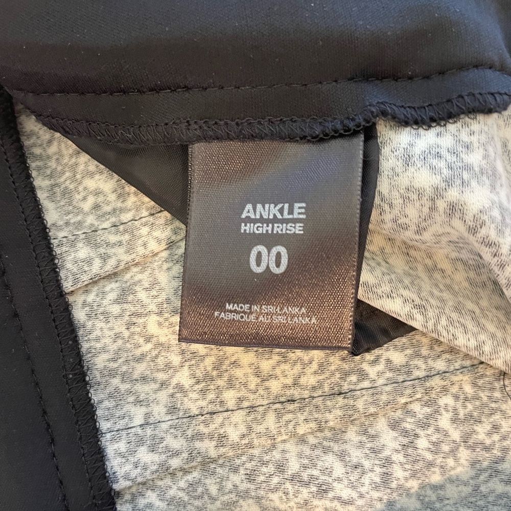 Express High Rise Ankle Pant - Picture 3 of 3